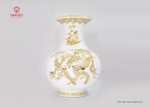 Lọ Thiên Bình Vẽ Chim Công men Bạch Ngọc